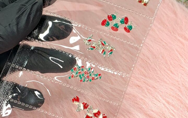 Christmas Nail Charms Set — Salon Workflow Guide